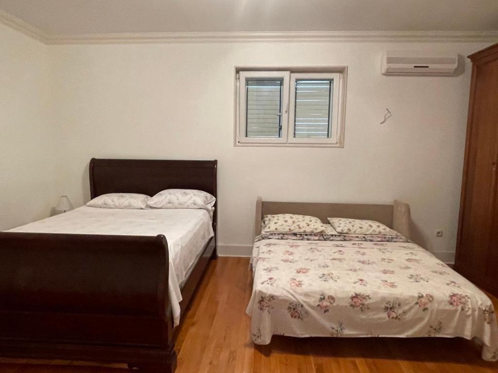Apartments Lozina On The Beach Omiš Екстериор снимка